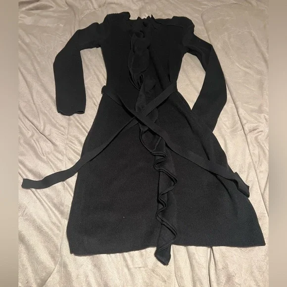 Calvin Klein Body Hugging Ruffle Front Belted Sweater Dress Size Small - Picture 1 of 3